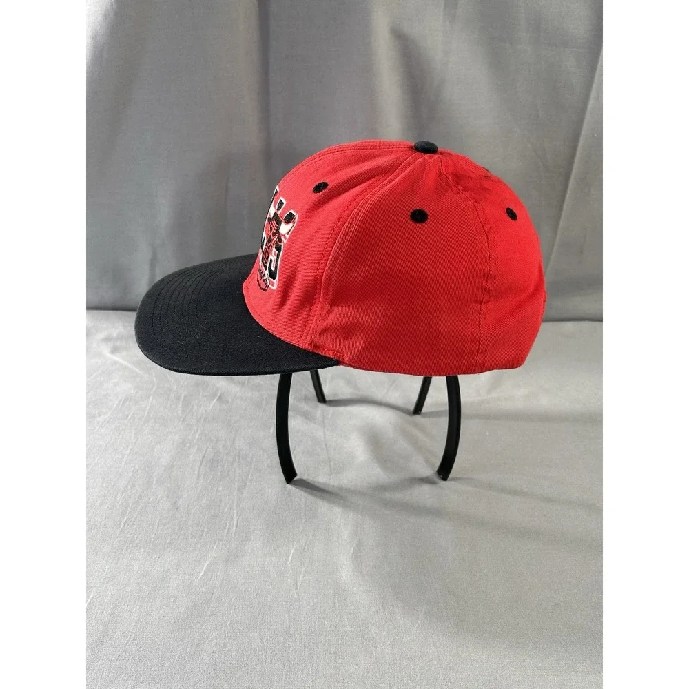 Vintage 90's Adidas Chicago Bulls Hardwood Classic SnapBack Hat Basketball NBA